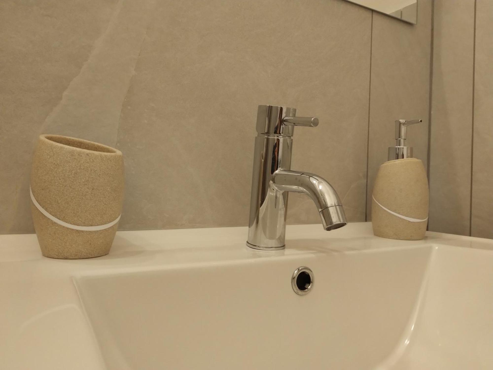 Appartamento Casa Linda Sul Naviglio Milano Esterno foto