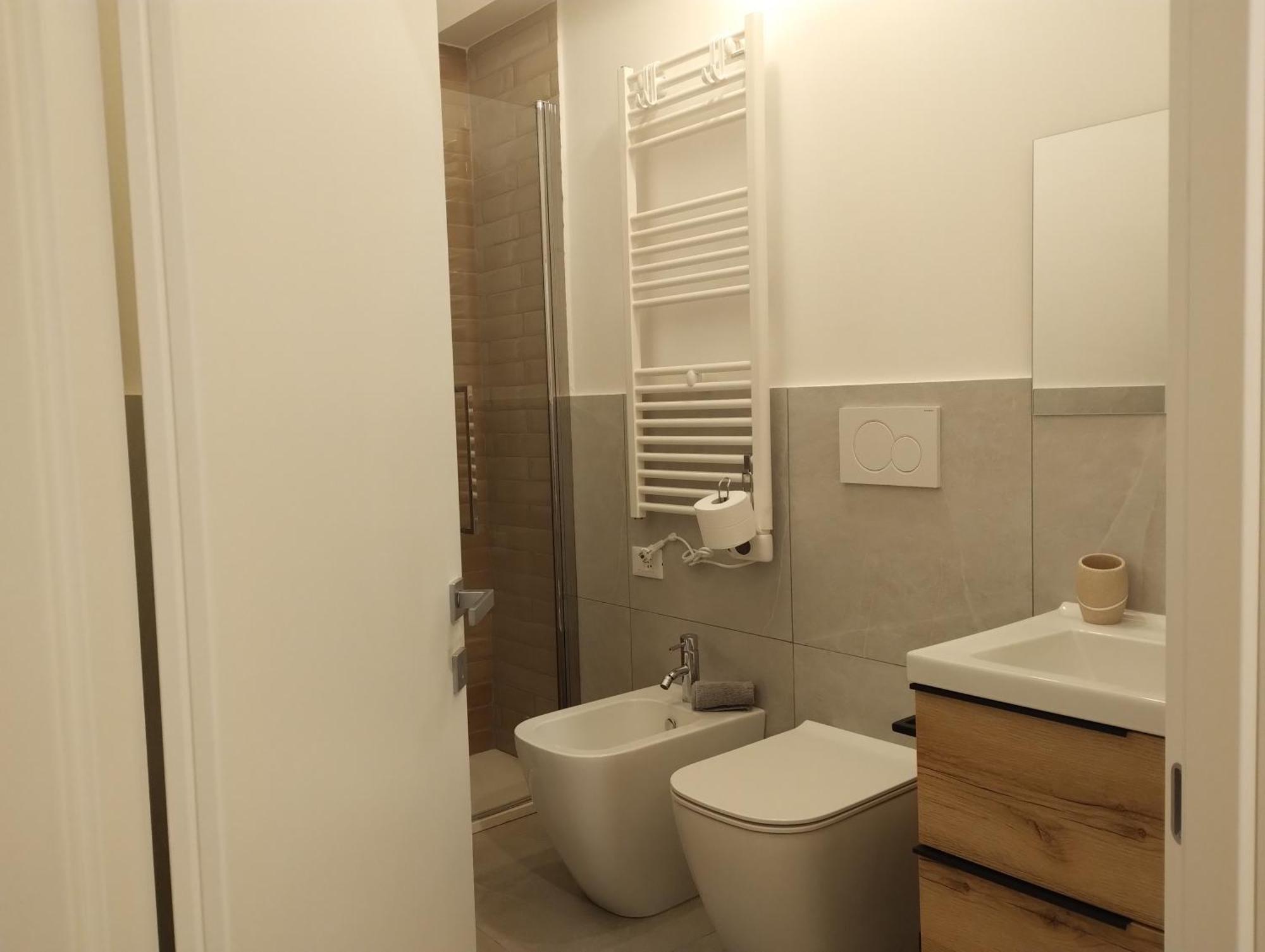 Appartamento Casa Linda Sul Naviglio Milano Esterno foto