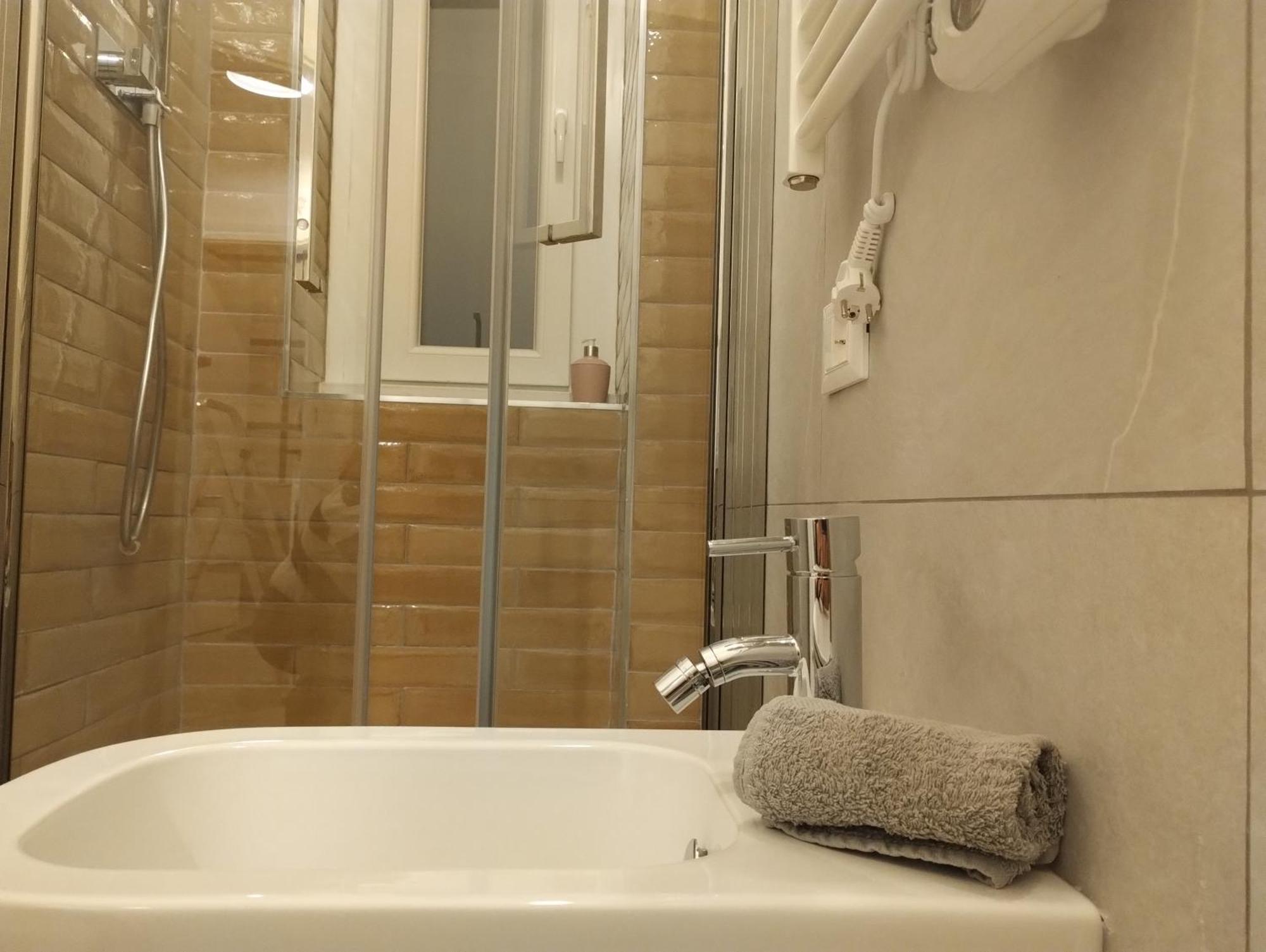 Appartamento Casa Linda Sul Naviglio Milano Esterno foto